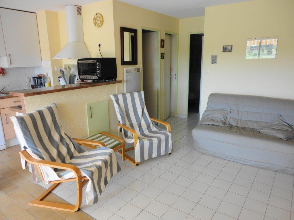 Cap Les Pins Joli T3 Vue Golf Piscine Cap D'agde Apartment Agde