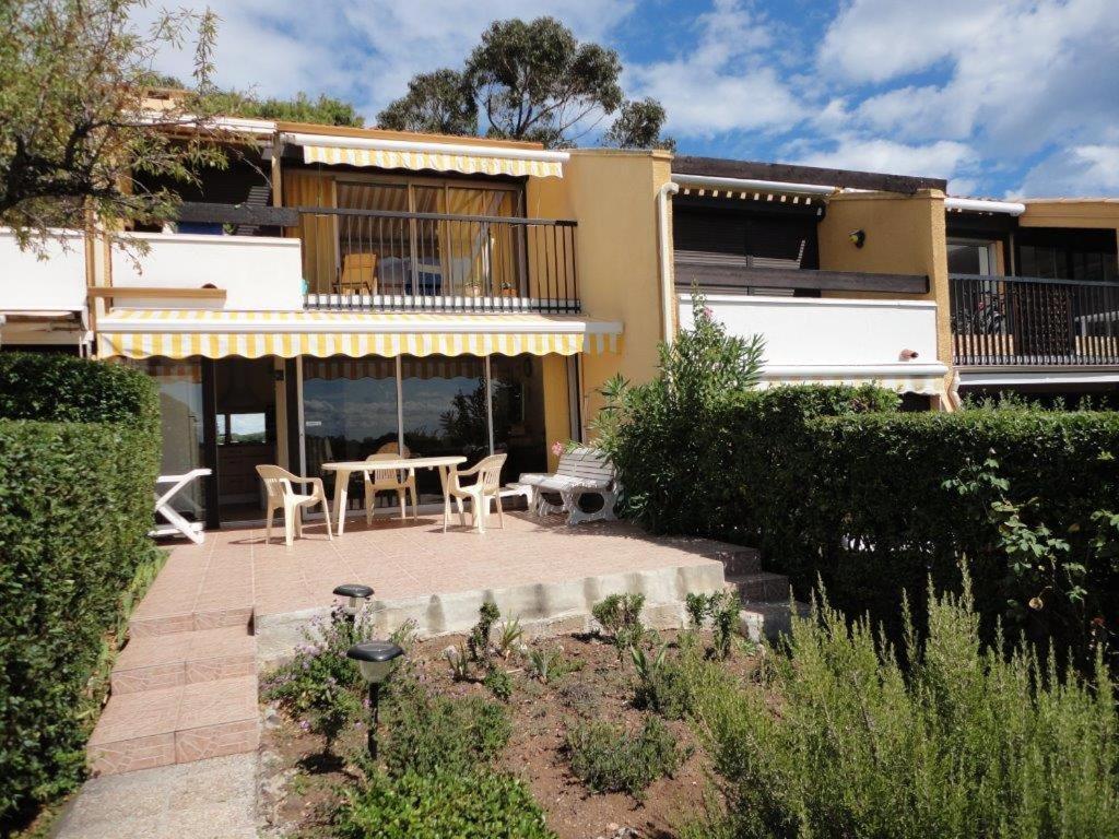 Cap Les Pins Joli T3 Vue Golf Piscine Cap D'agde Apartment *
